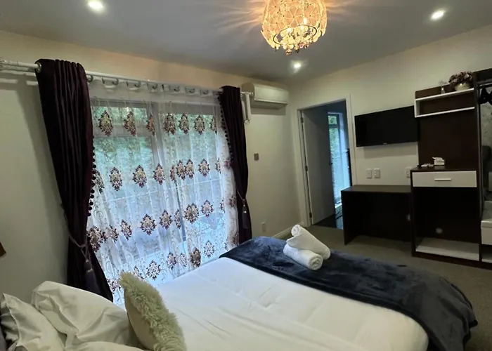 Holiday home Luxury Lakeside Rotorua